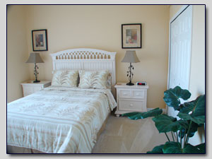 Queen Bedroom