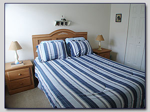 Bedroom 2 - Queen