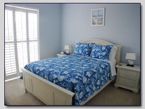Queen Bedroom