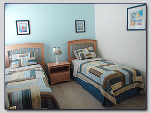 Bedroom 3 - Twin Beds