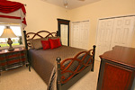 Bedroom 3 - Queen
