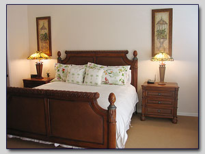 Whistlers Cove - Master Bedroom